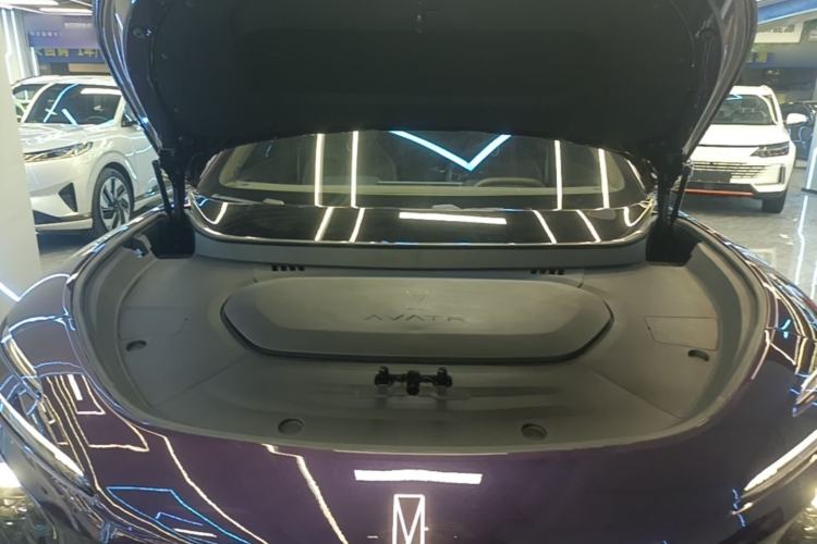 Used Avatr 07 2024 Max Extended-Range Edition Engine Bay