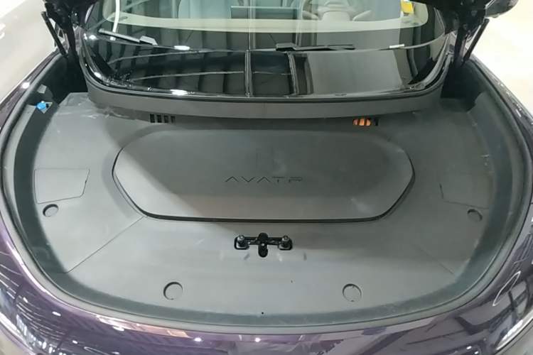 Used Avatr 07 2024 Max Extended-Range Edition Engine Bay