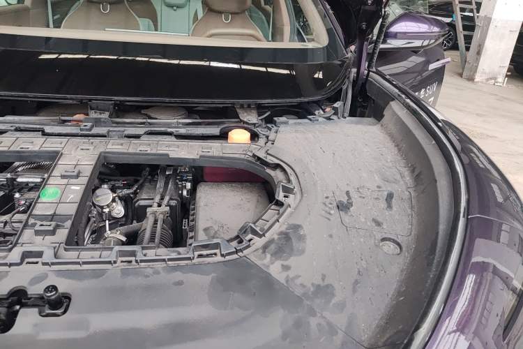 Used Avatr 07 2024 Max Extended-Range Edition Engine Bay Left