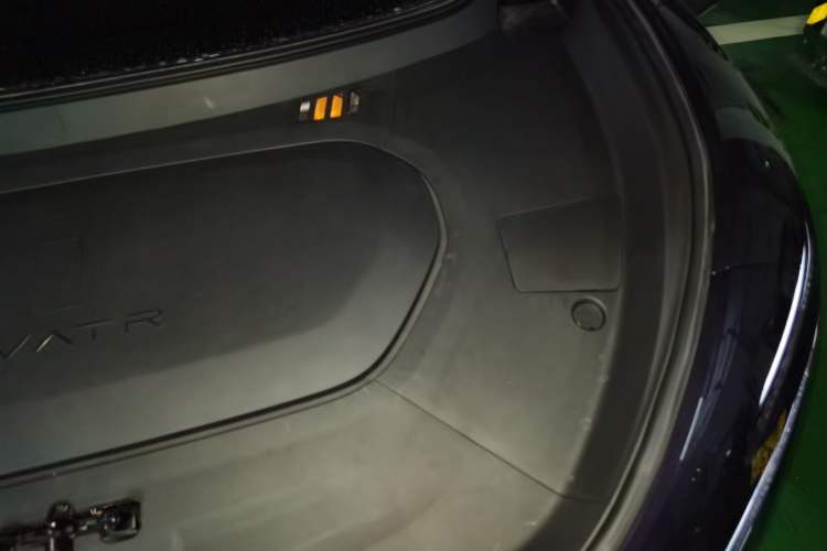 Used Avatr 07 2024 Pro+ Range-Extended Edition Engine Bay Left