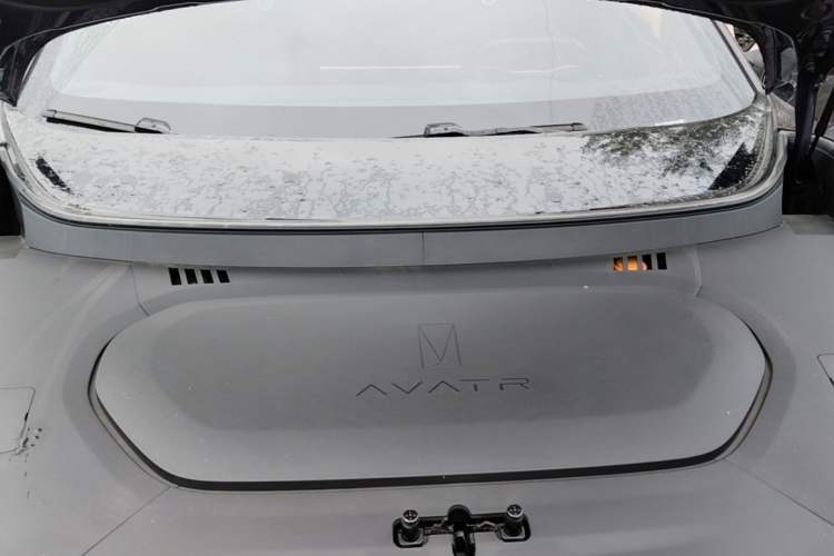 Used Avatr 07 2024 Max Extended-Range Edition Engine Bay
