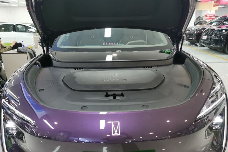 Used Avatr 07 2024 Max Extended-Range Edition Engine Bay