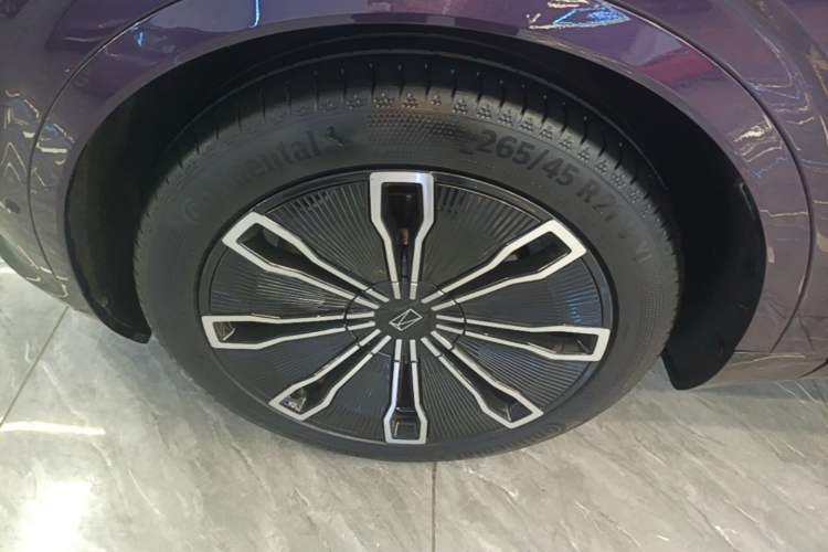 Used Avatr 07 2024 Max Extended-Range Edition Exterior 3