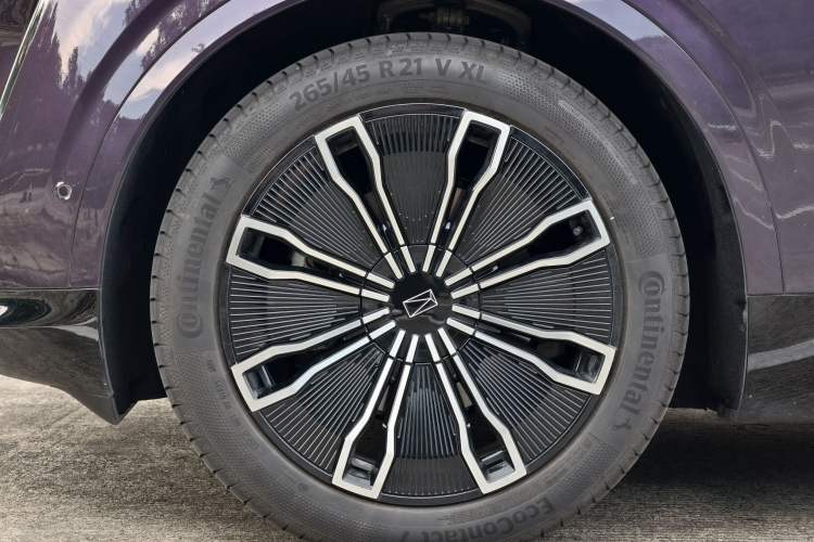 Used Avatr 07 2024 Max Extended-Range Edition Exterior 4