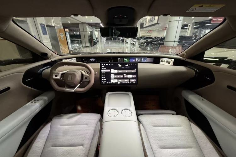 Used Avatr 07 2024 Ultra Range-Extended Four-Wheel Drive Interior 6