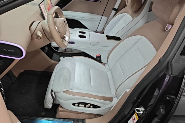 Used Avatr 07 2024 Max Extended-Range Edition Left Front Seat