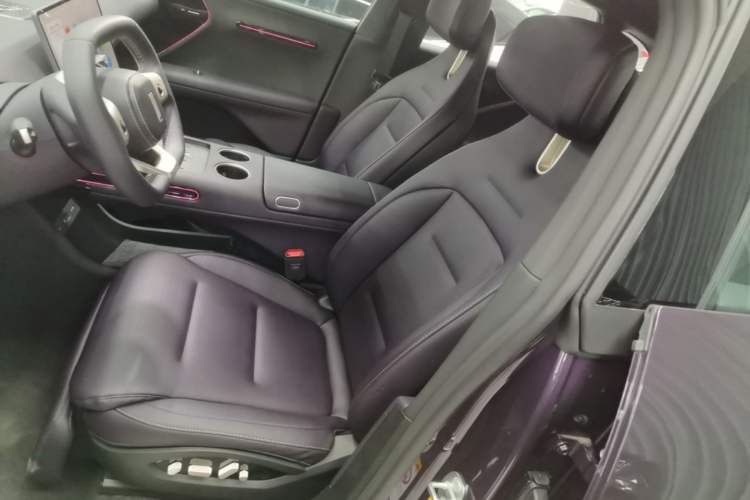 Used Avatr 07 2024 Pro Pure Electric Version Left Front Seat