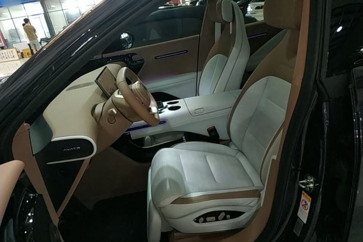 Used Avatr 07 2024 Max Extended-Range Edition Left Front Seat