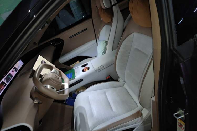 Used Avatr 07 2024 Max Pure Electric Edition Left Front Seat