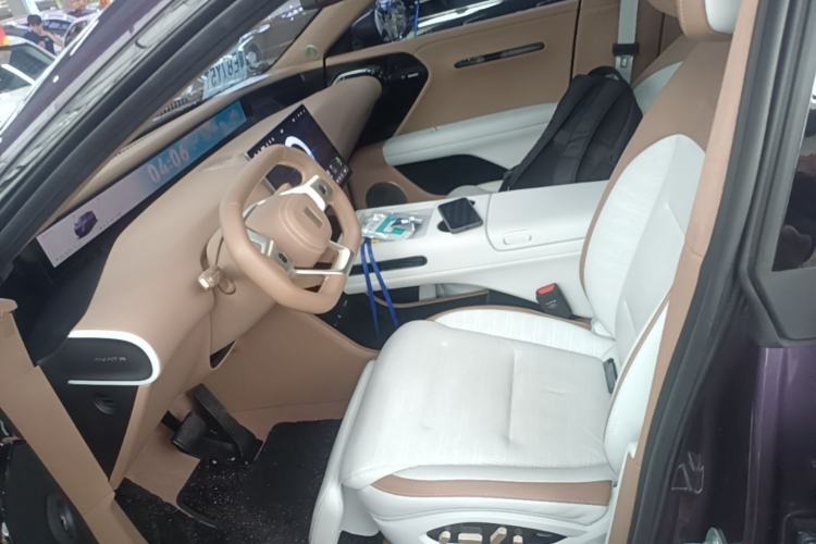 Used Avatr 07 2024 Ultra Range-Extended Four-Wheel Drive Left Front Seat