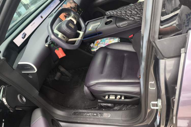 Used Avatr 07 2024 Max Extended-Range Edition Left Front Seat