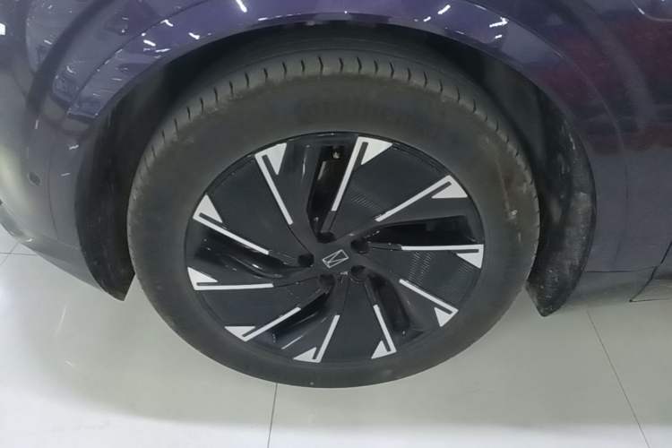 Used Avatr 07 2024 Max Extended-Range Edition Left Front Wheel Hub