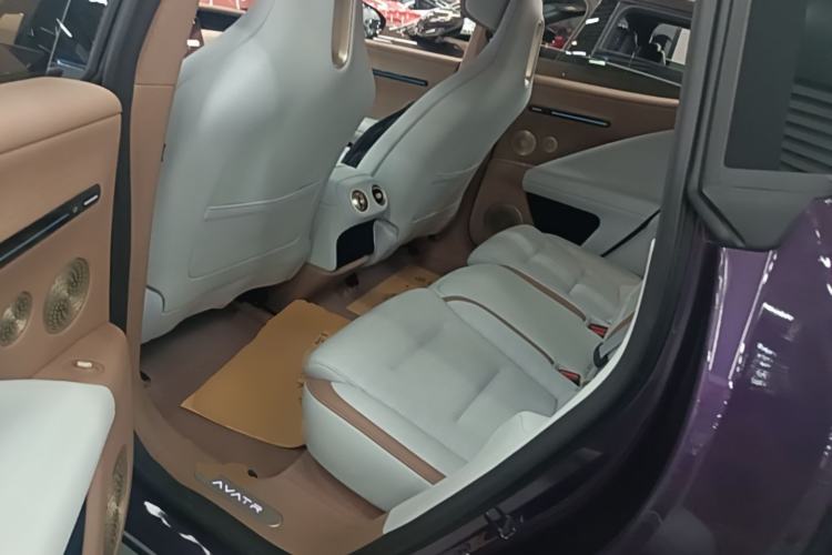 Used Avatr 07 2024 Max Extended-Range Edition Left Rear Seat