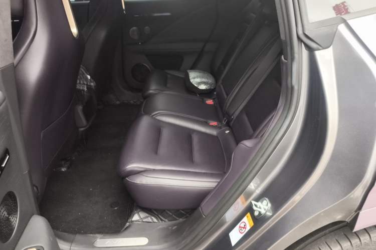 Used Avatr 07 2024 Max Extended-Range Edition Left Rear Seat