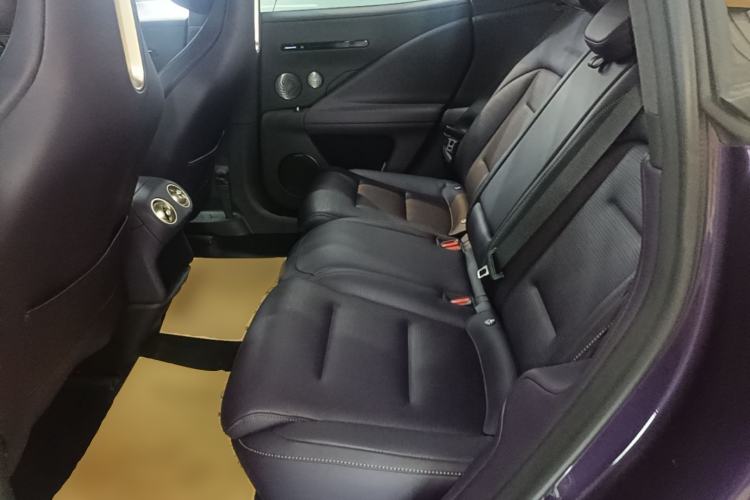 Used Avatr 07 2024 Max Extended-Range Edition Left Rear Seat