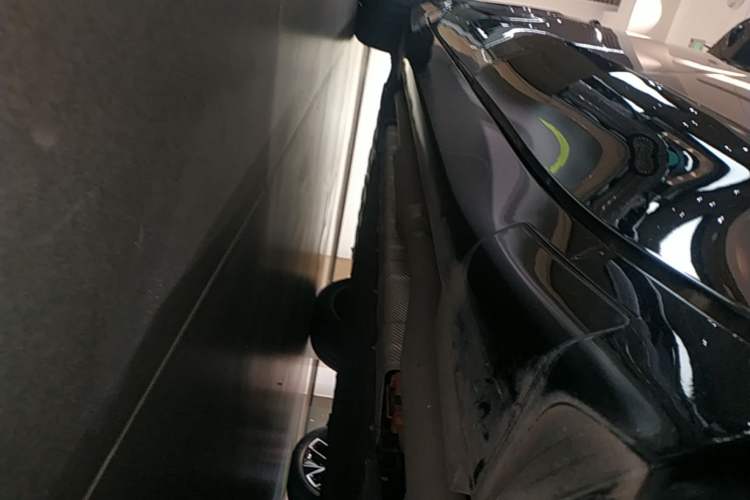 Used Avatr 07 2024 Max Extended-Range Edition Left Side Sill