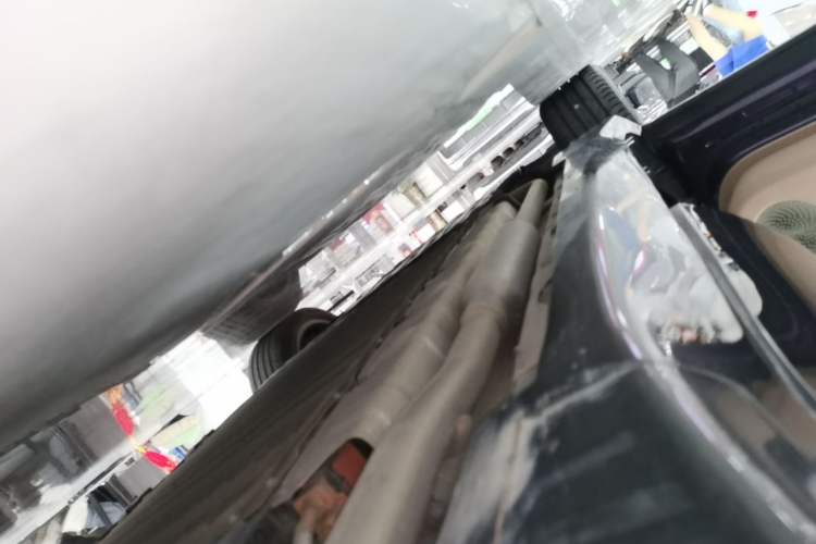 Used Avatr 07 2024 Ultra Range-Extended Four-Wheel Drive Left Side Sill