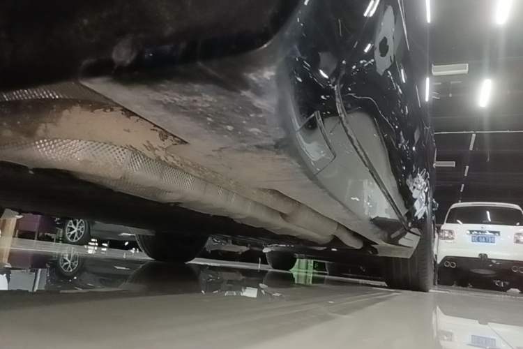 Used Avatr 07 2024 Max Extended-Range Edition Left Side Sill