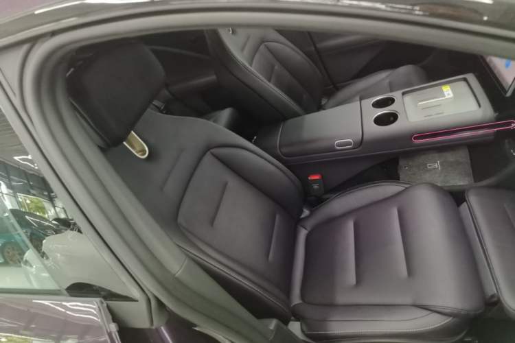 Used Avatr 07 2024 Pro Pure Electric Version Right Front Seat