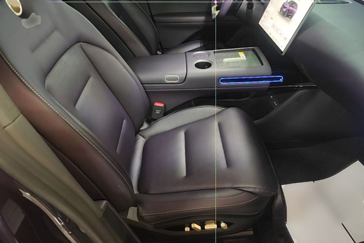 Used Avatr 07 2024 Pro+ All-Electric Version Right Front Seat