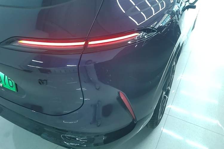 Used Avatr 07 2024 Ultra All-Electric Four-Wheel Drive Right Rear Taillight