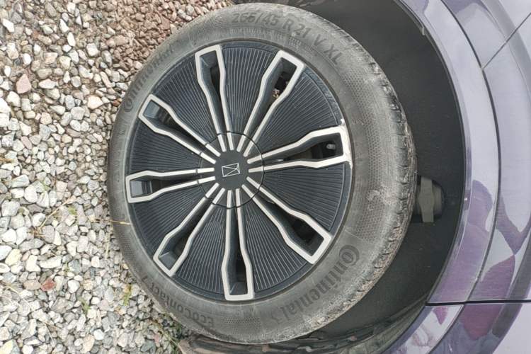Used Avatr 07 2024 Max Extended-Range Edition Right Rear Wheel Hub