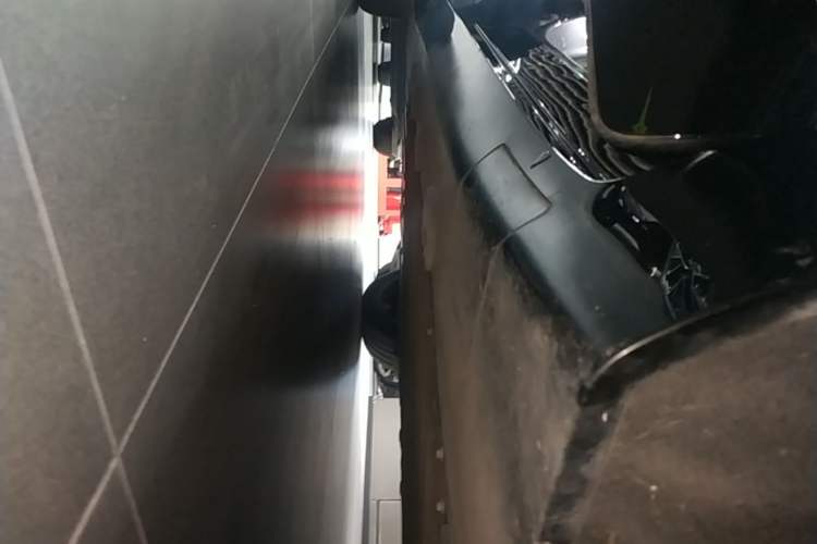 Used Avatr 07 2024 Max Extended-Range Edition Right Side Sill