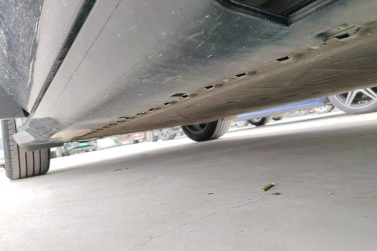 Used Avatr 07 2024 Pro+ All-Electric Version Right Side Sill