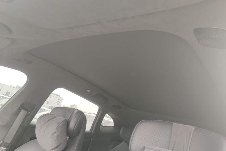 Used Avatr 07 2024 Max Extended-Range Edition Roof
