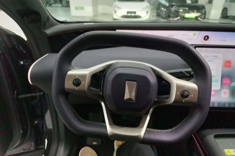 Used Avatr 07 2024 Pro Pure Electric Version Steering Wheel