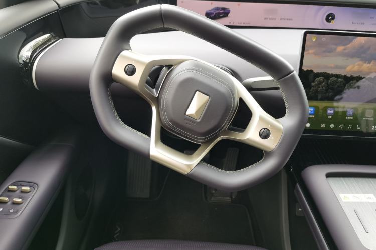 Used Avatr 07 2024 Max Pure Electric Edition Steering Wheel