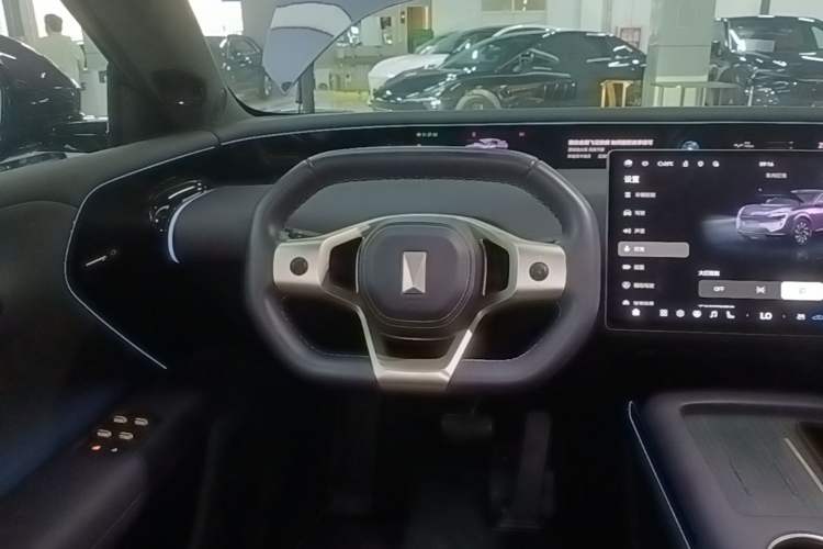 Used Avatr 07 2024 Max Extended-Range Edition Steering Wheel
