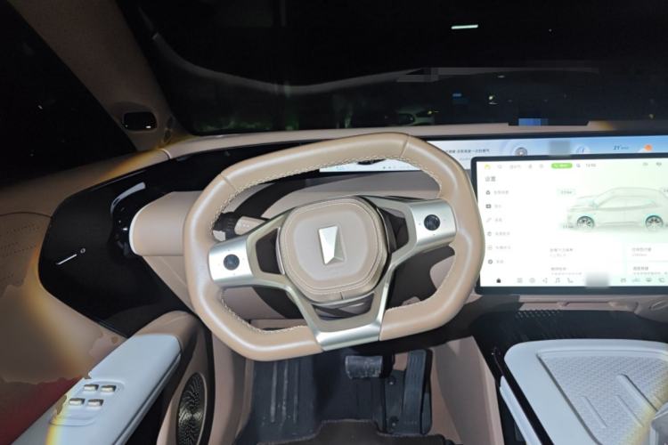 Used Avatr 07 2024 Max Extended-Range Edition Steering Wheel