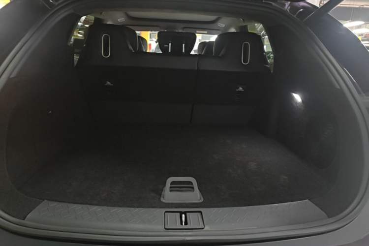 Used Avatr 07 2024 Ultra All-Electric Four-Wheel Drive Trunk