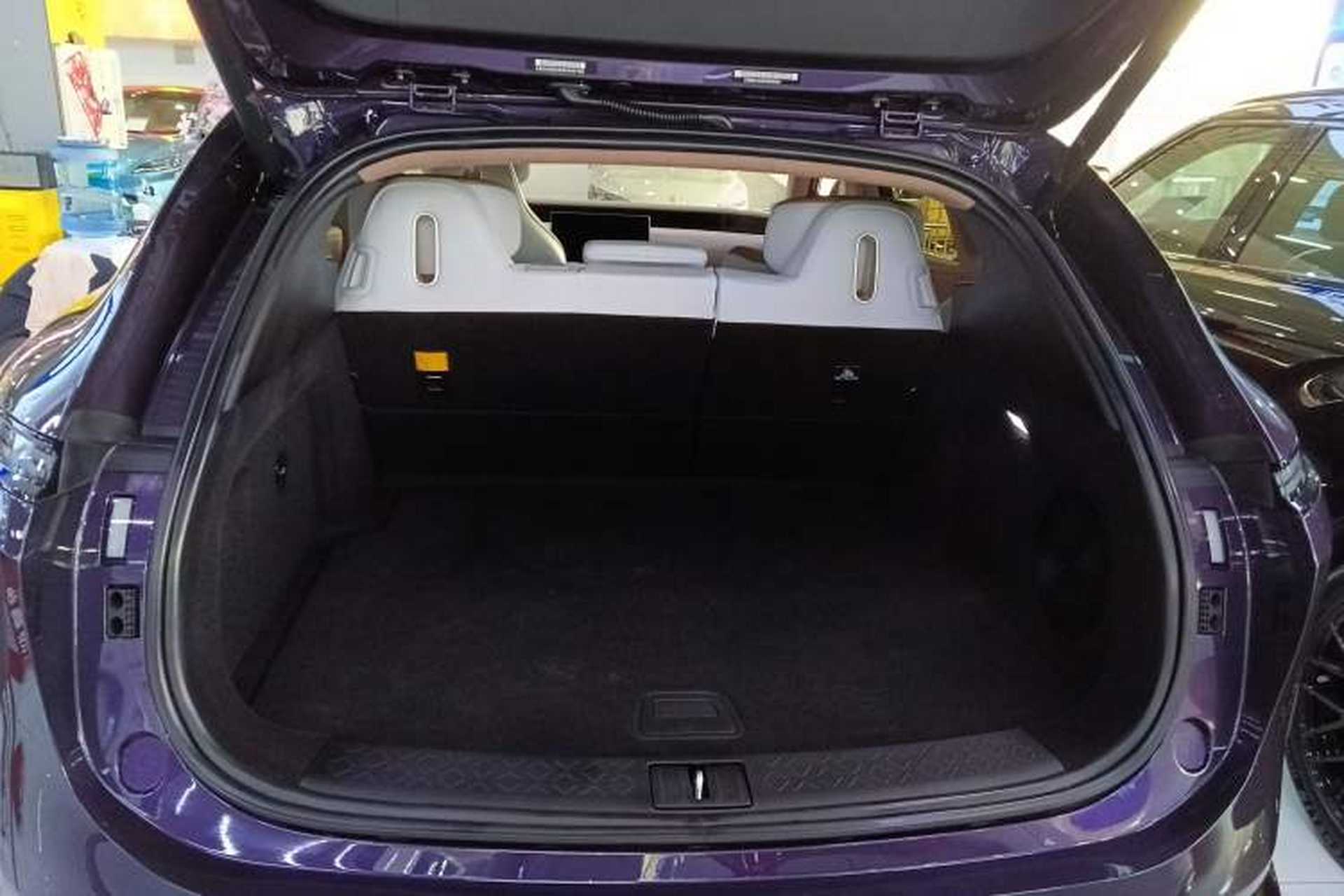 Used Avatr 07 2024 Ultra Range-Extended Four-Wheel Drive Trunk