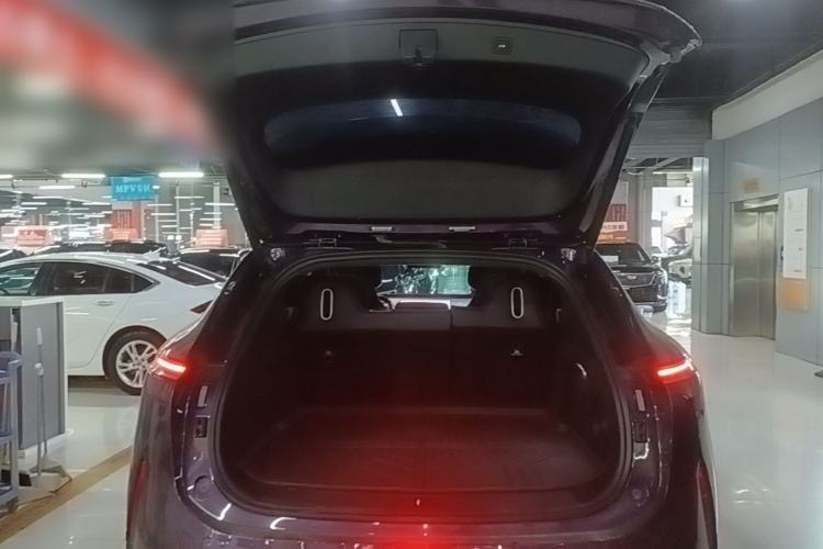 Used Avatr 07 2024 Max Extended-Range Edition Trunk