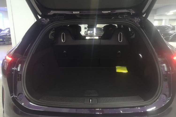 Used Avatr 07 2024 Max Pure Electric Edition Trunk