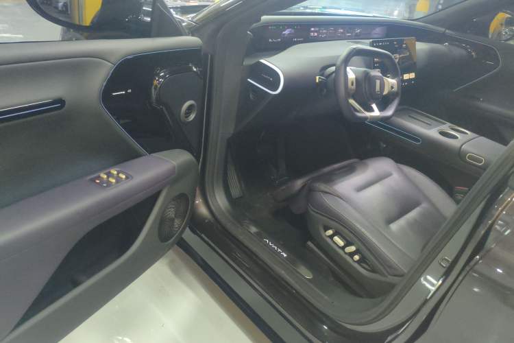 Used Avatr 07 2024 Max All-Electric Four-Wheel Drive Driver Seat