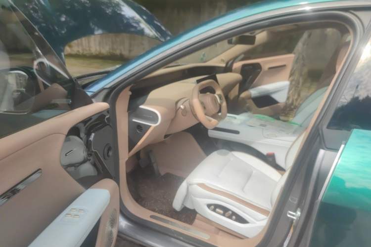 Used Avatr 07 2024 Max Pure Electric Edition Driver Seat