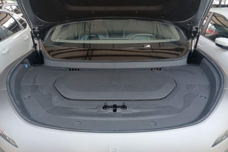 Used Avatr 07 2024 Ultra Range-Extended Four-Wheel Drive Engine Bay