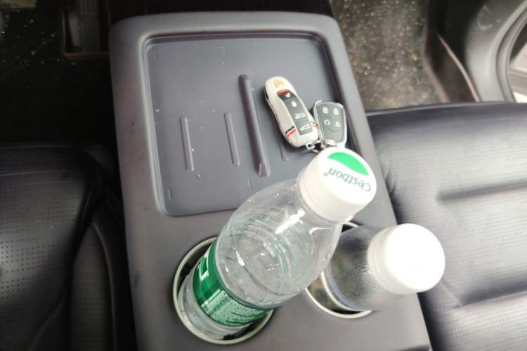 Used Avatr 07 2024 Max Extended-Range Edition Gear Lever
