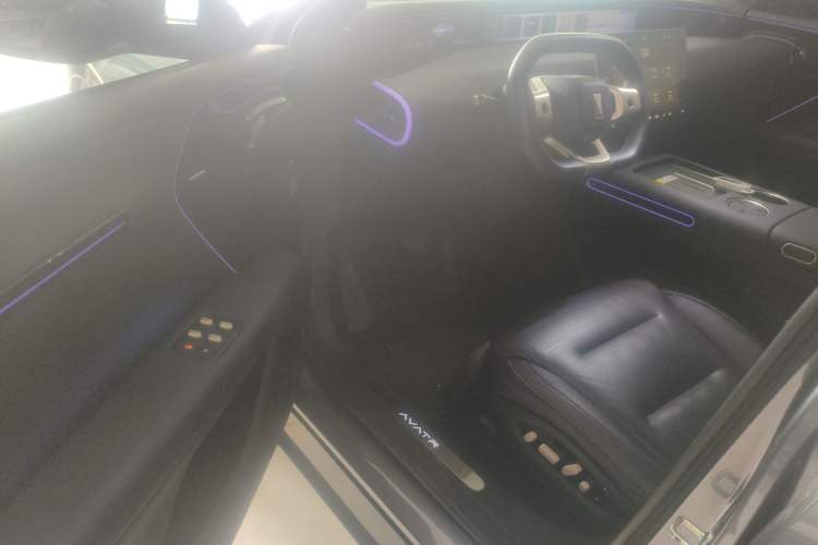Used Avatr 07 2024 Max Extended-Range Edition Interior 3