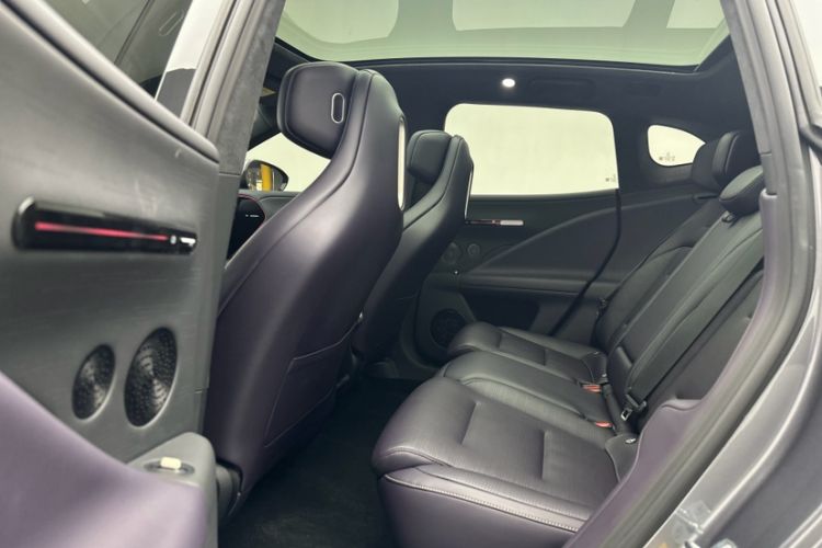 Used Avatr 07 2024 Max Extended-Range Edition Interior 9