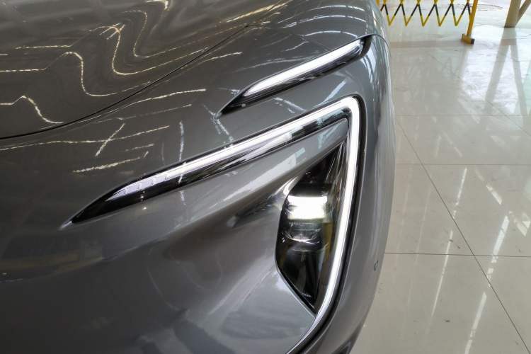 Used Avatr 07 2024 Max Extended-Range Edition Left Front Headlight