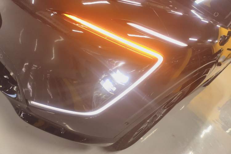 Used Avatr 07 2024 Max All-Electric Four-Wheel Drive Left Front Headlight