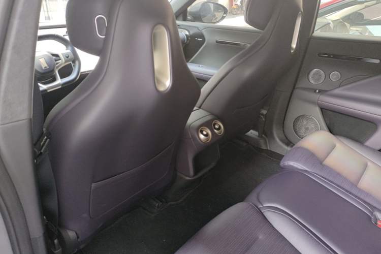 Used Avatr 07 2024 Max Extended-Range Edition Left Front Seat
