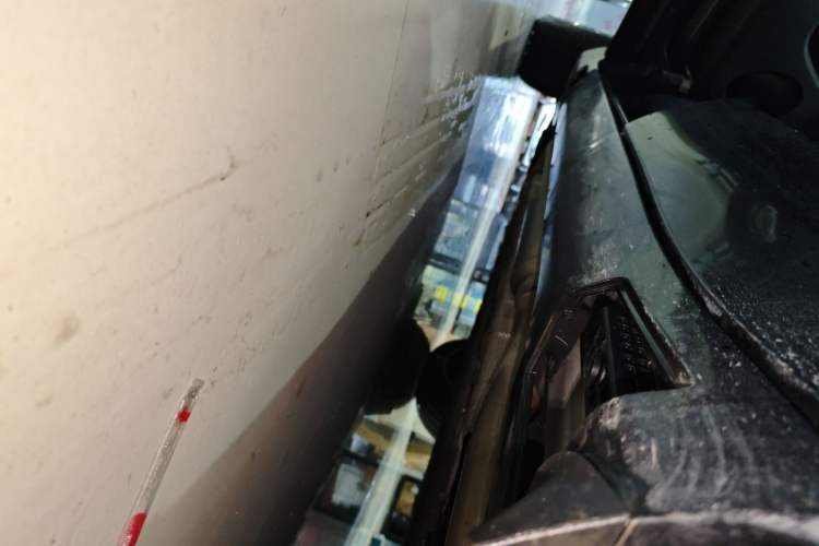 Used Avatr 07 2024 Max Extended-Range Edition Left Side Sill