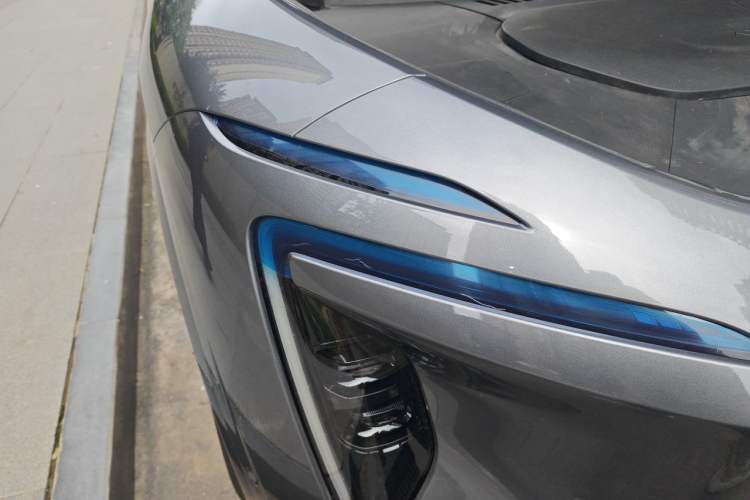 Used Avatr 07 2024 Max Extended-Range Edition Right Front Headlight