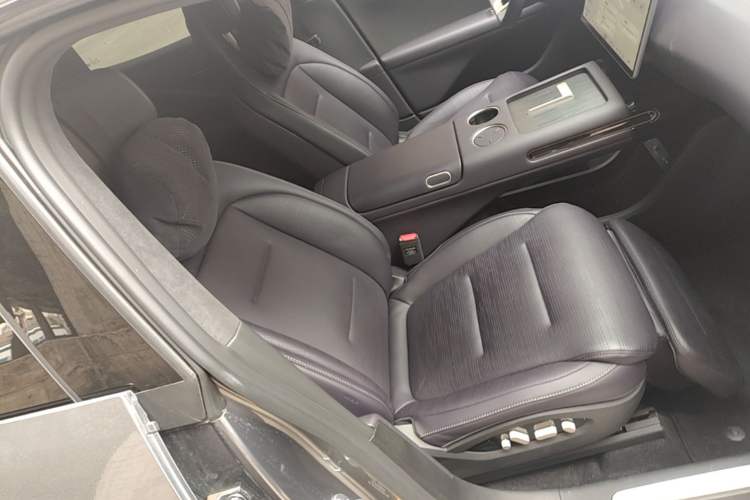Used Avatr 07 2024 Ultra All-Electric Four-Wheel Drive Right Front Seat