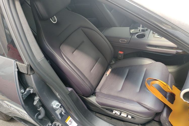 Used Avatr 07 2024 Max Extended-Range Edition Right Front Seat